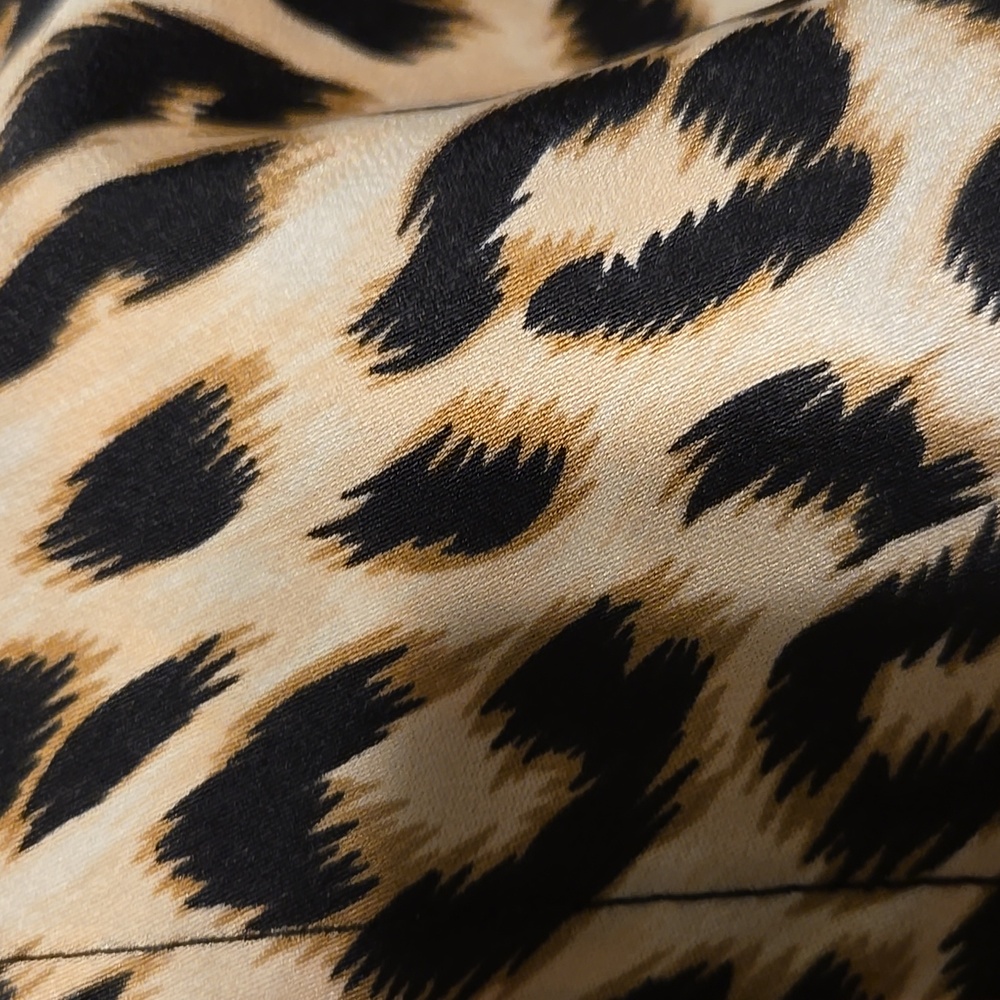 She + Sky Animal Print Midi Skirt - Picture 3 of 3